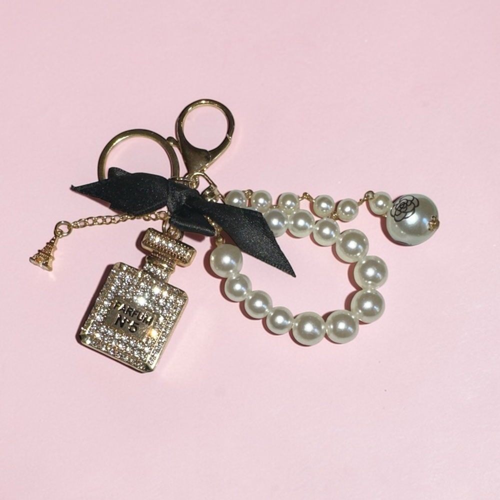 Gold and Pearl No. 5 Keychain